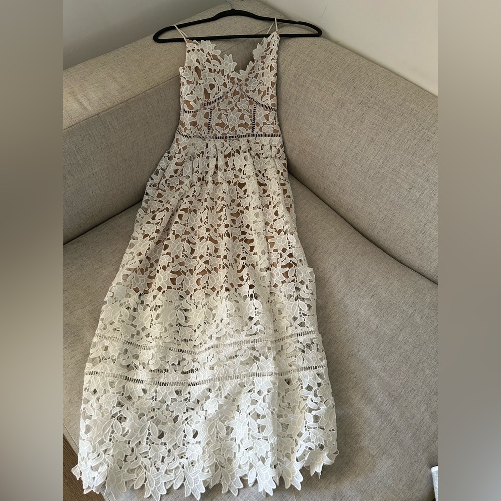 L’atiste long white dress. Perfect 4 Summer Or A Bridal Event/Engagement Shoot.